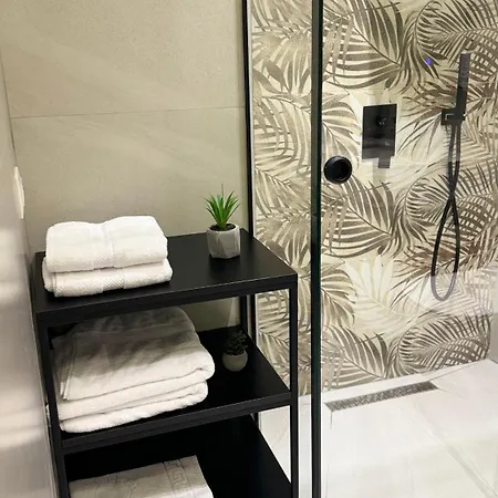Apartman Galeria's Rooms, Tirana, Self Check-in Tirana