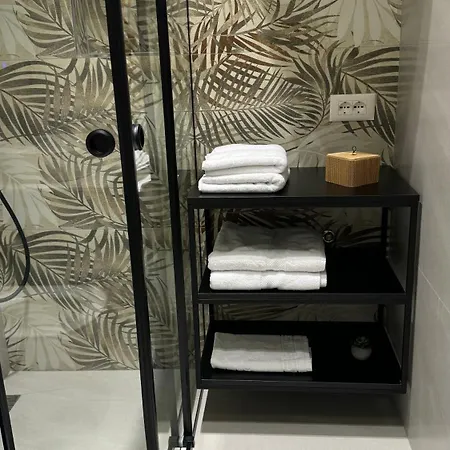 Apartman Galeria's Rooms, Tirana, Self Check-in *