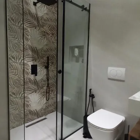 Galeria's Rooms, Tirana, Self Check-in تيرانا