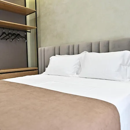 Galeria's Rooms, Tirana, Self Check-in 地拉那