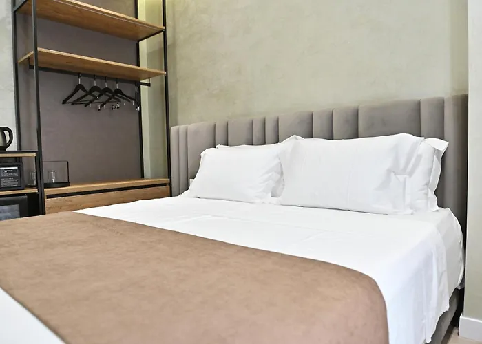 Galeria's Rooms, Tirana, Self Check-in ティラナ