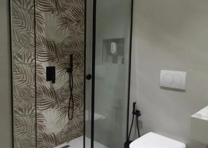 Galeria's Rooms, Tirana, Self Check-in ティラナ